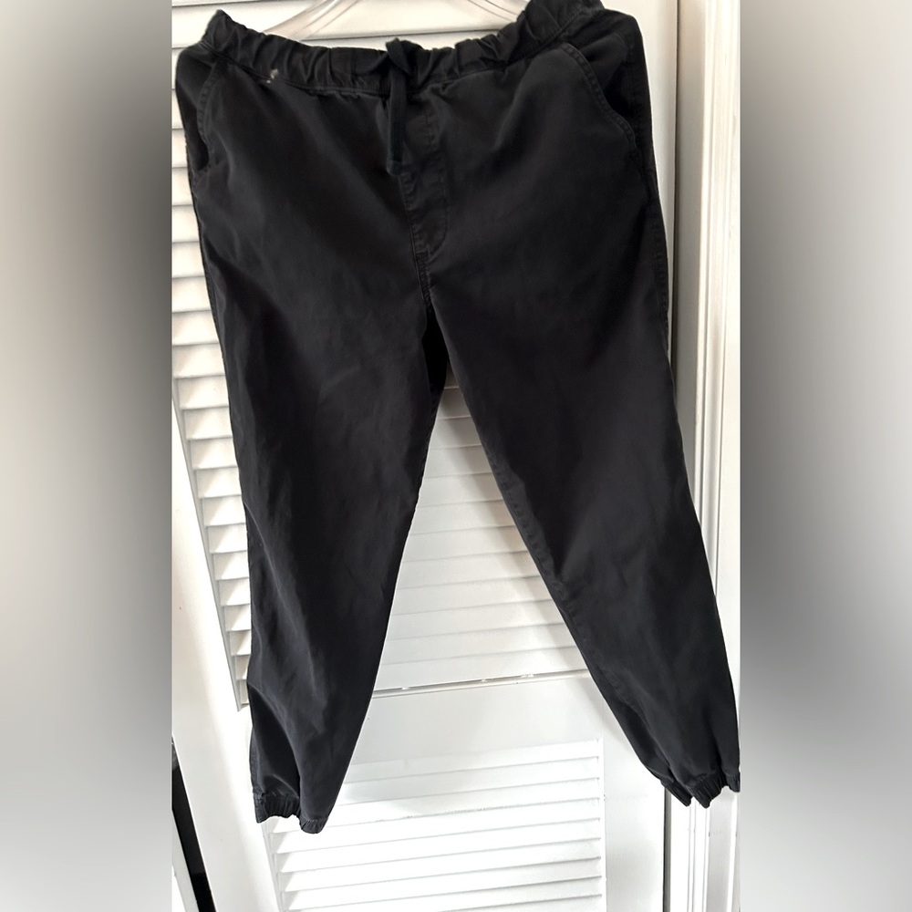 Sonoma Jogger Khakis in Black size M